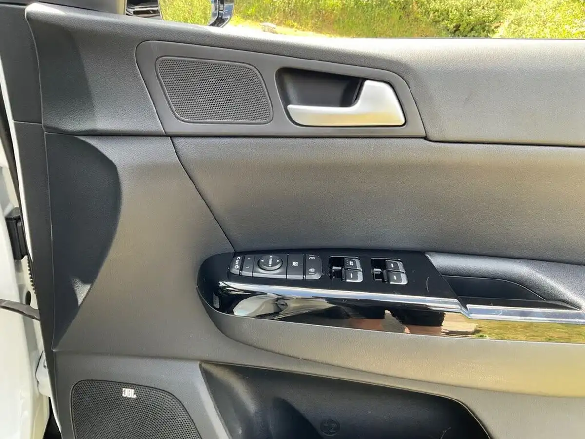 2018-kia-sportage-16-t-gdi-4-big-38