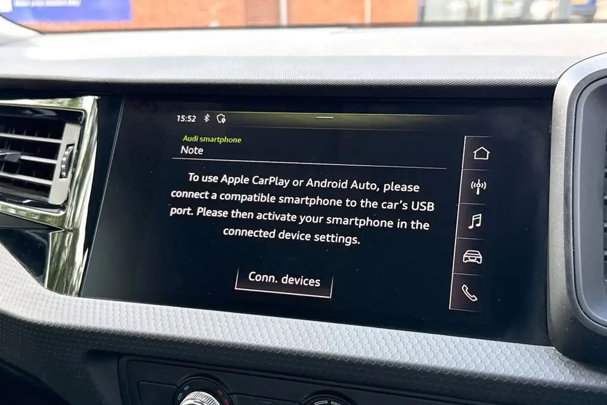 2019-audi-a1-10-30-tfsi-technik-big-35