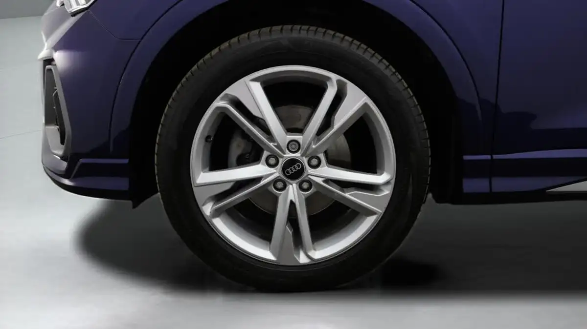 2022-audi-q3-15-35-tfsi-s-line-cod-station-wagon-tronic-big-18