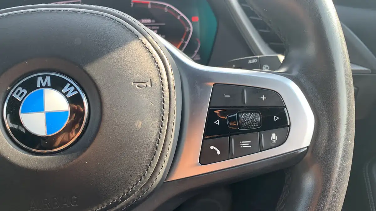 2021-bmw-1-series-15-118i-m-sport-lcp-big-23
