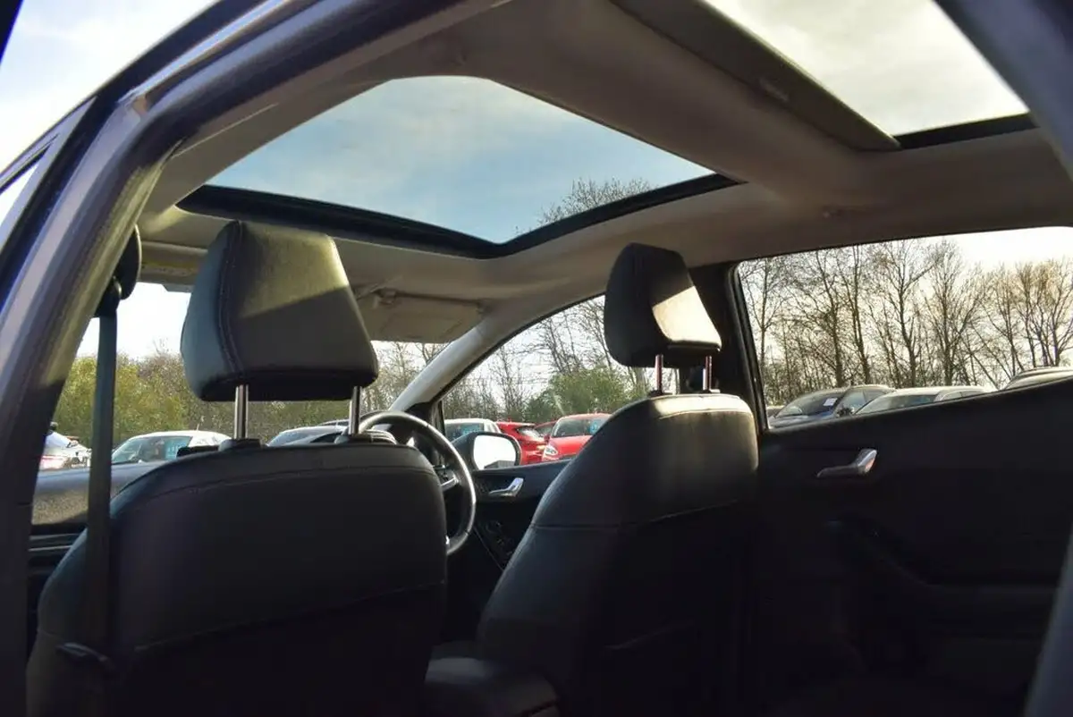 2019-ford-fiesta-10t-active-x-125ps-big-18