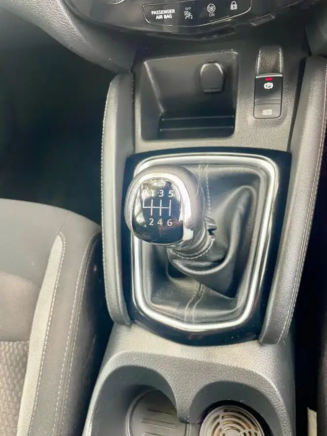 2018-nissan-qashqai-12-dig-t-acenta-big-39