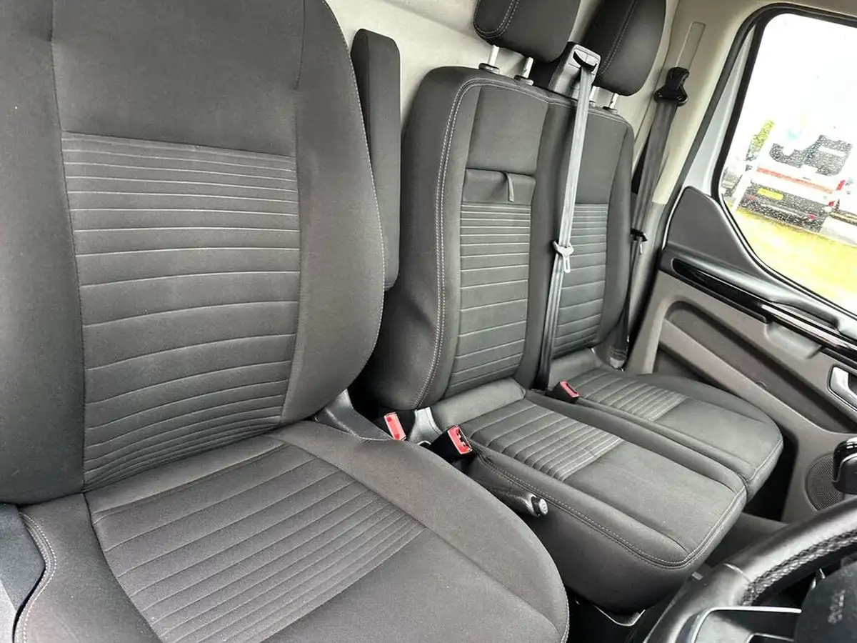 2024-ford-transit-custom-20tdci-280-l1h1-limited-130pseu6dt-panel-van-1997cc-big-14