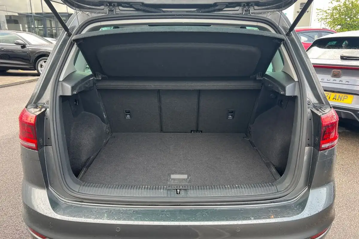 2019-volkswagen-golf-sv-15-tsi-match-130ps-ss-big-12