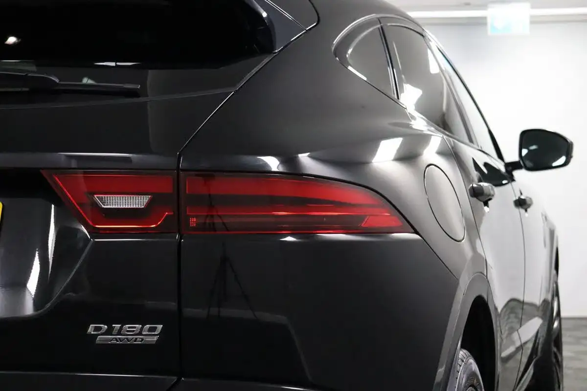 2019-jaguar-e-pace-20-i4d-r-dynamic-hse-180ps-big-22