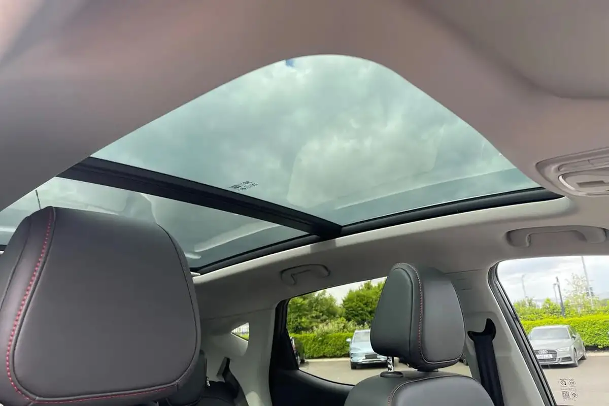 2024-mg-zs-suv-e-trophy-connect-ev-156ps-long-range-big-36