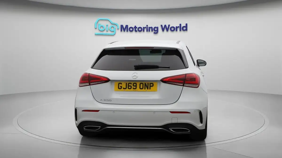 2019-mercedes-benz-a-class-13-a200-amg-line-premium-hatchback-5d-big-6