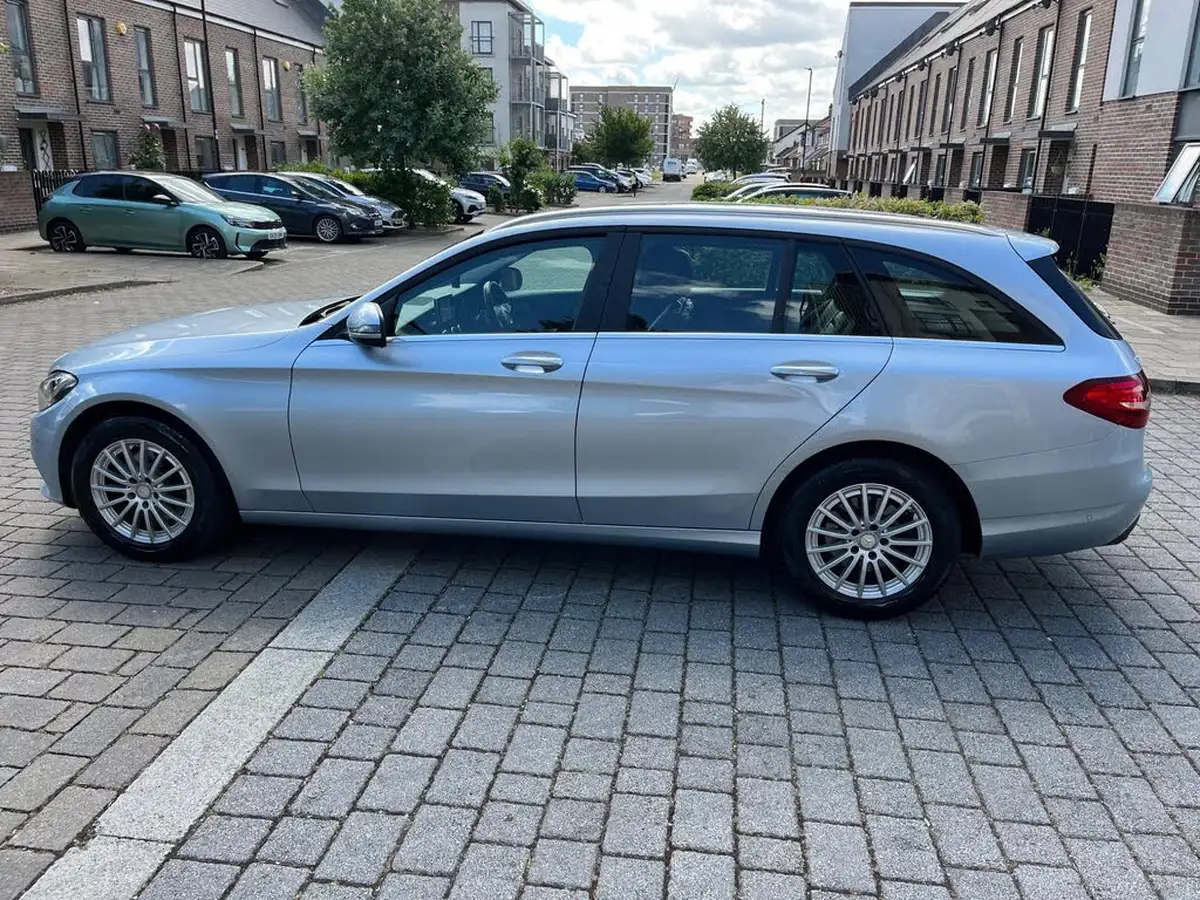 2015-mercedes-benz-c-class-20-c200-se-184ps-executivess-estate-5d-7g-tronic-plus-big-10