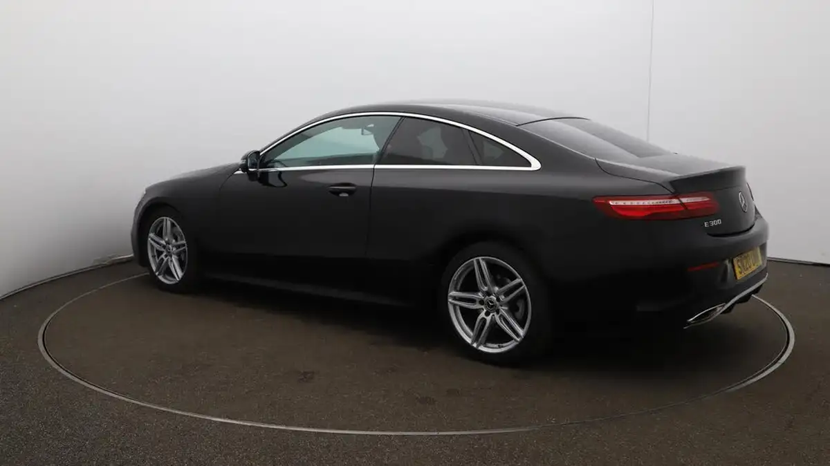 2020-mercedes-benz-e-class-20-e300-amg-line-premiumss-coupe-big-34