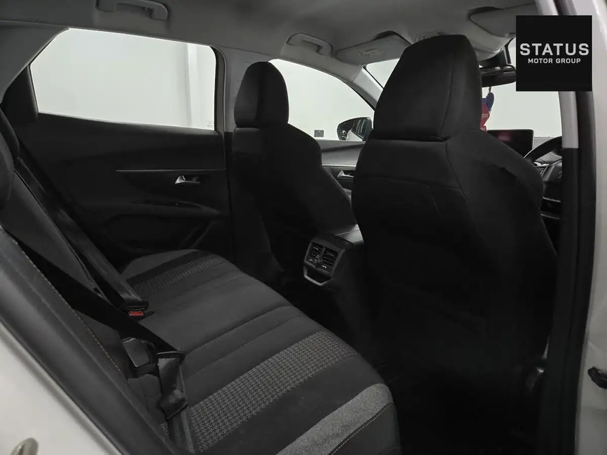 2018-peugeot-3008-suv-16-bluehdi-active-120bhp-eat6-big-19