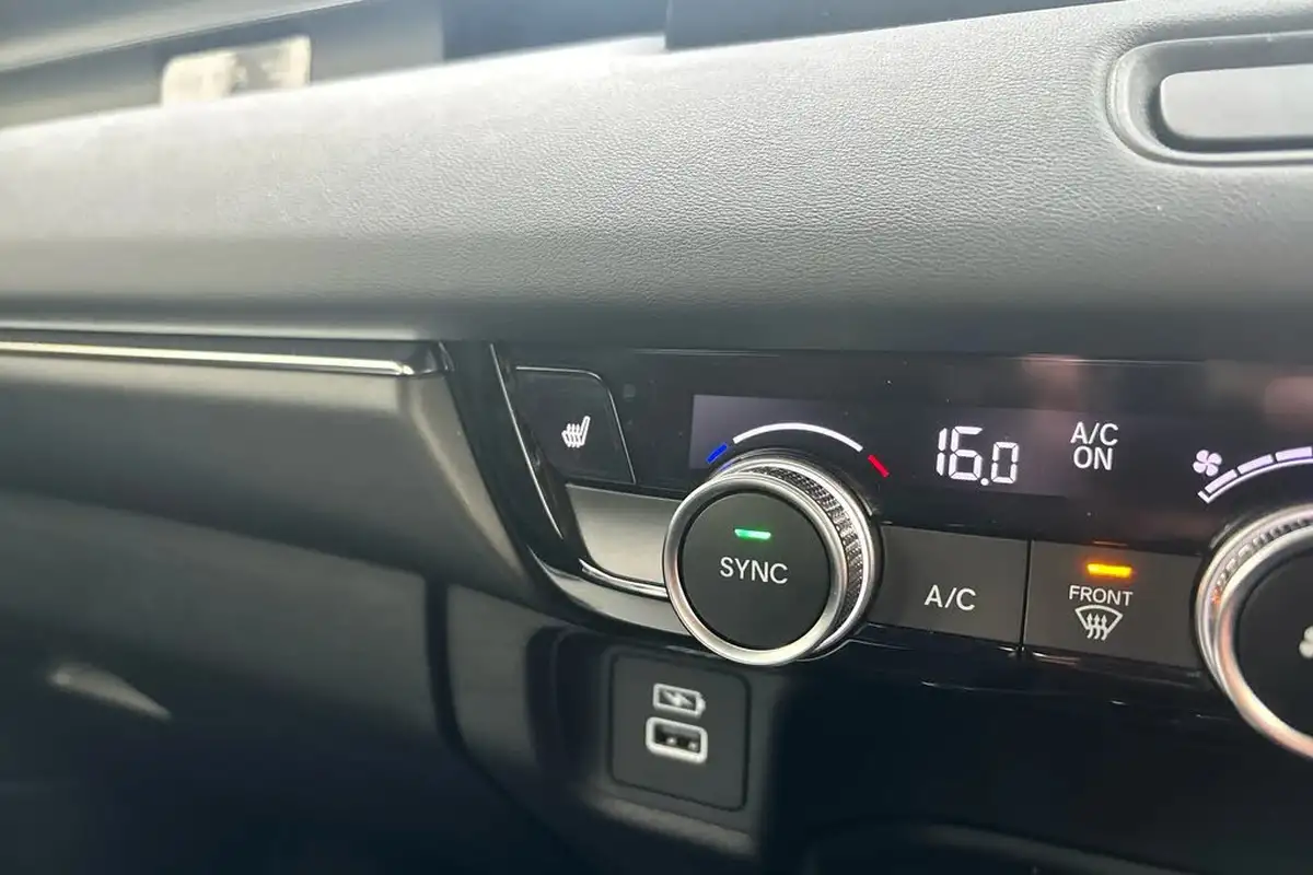 2021-honda-hr-v-15-i-mmd-advance-big-39