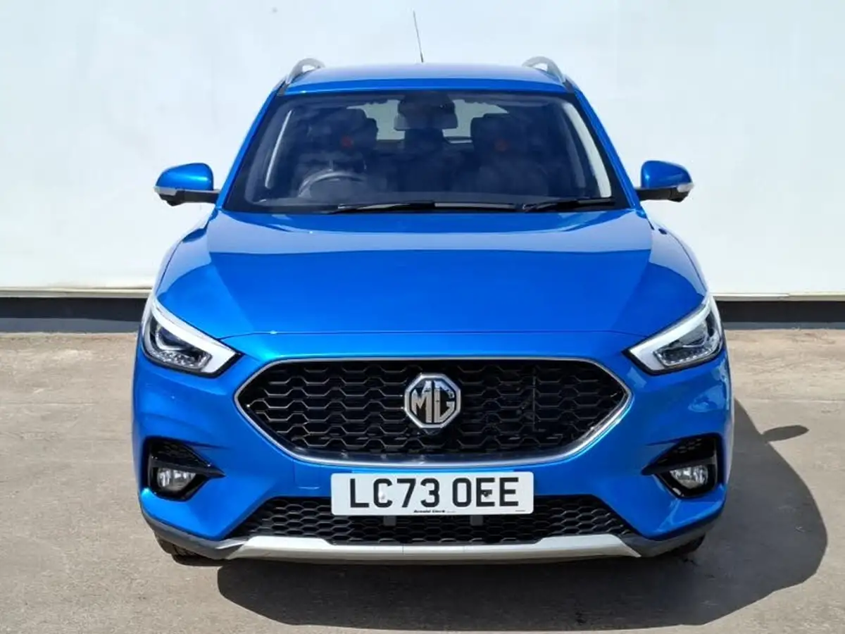 2023-mg-zs-suv-15-vti-tech-exclusive-big-18
