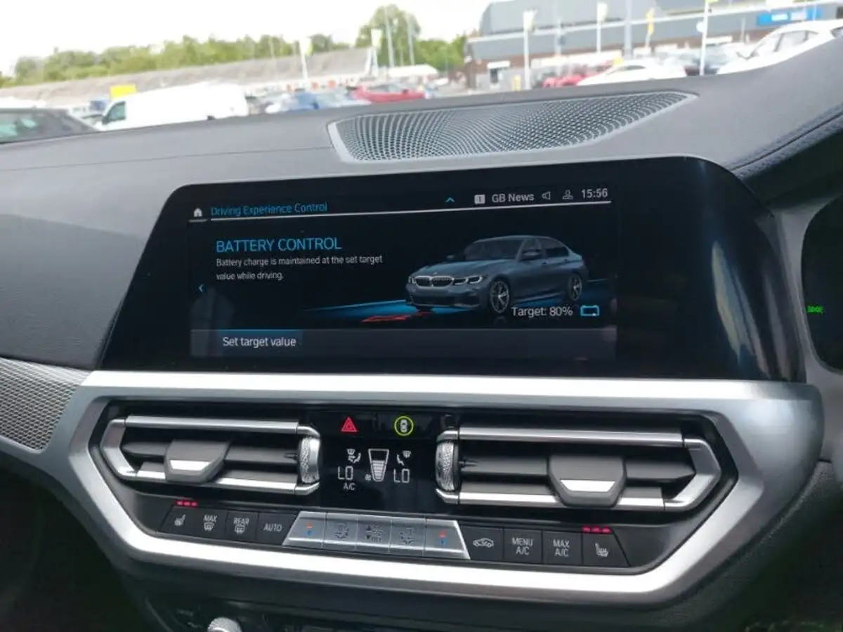 2019-bmw-3-series-20-330e-m-sport-plus-pack-big-18