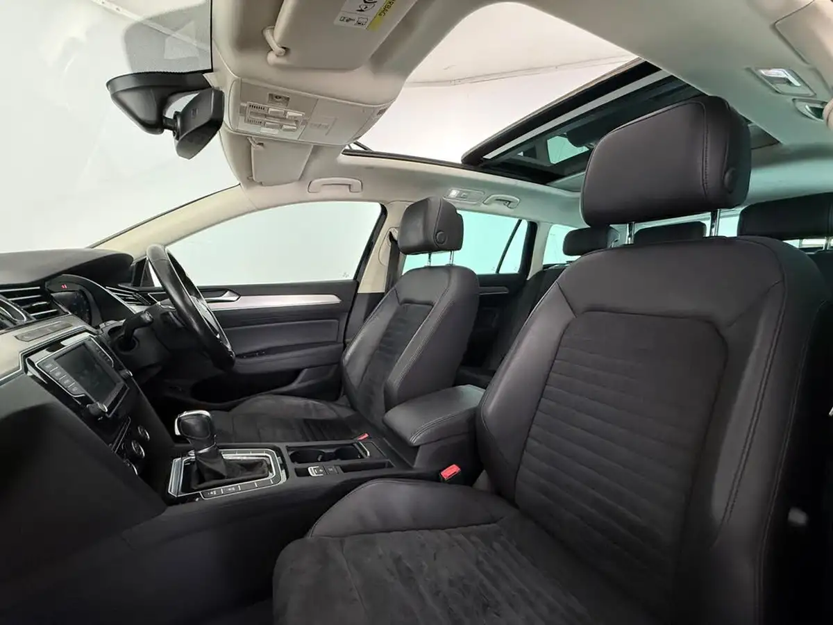 2017-volkswagen-passat-20tdi-gt-150ps-ss-estate-5d-dsg-big-17