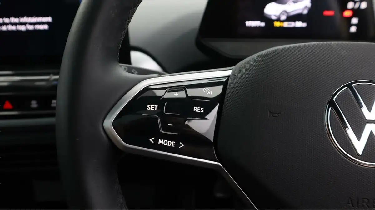 2023-volkswagen-id5-e-tech-174ps-big-26