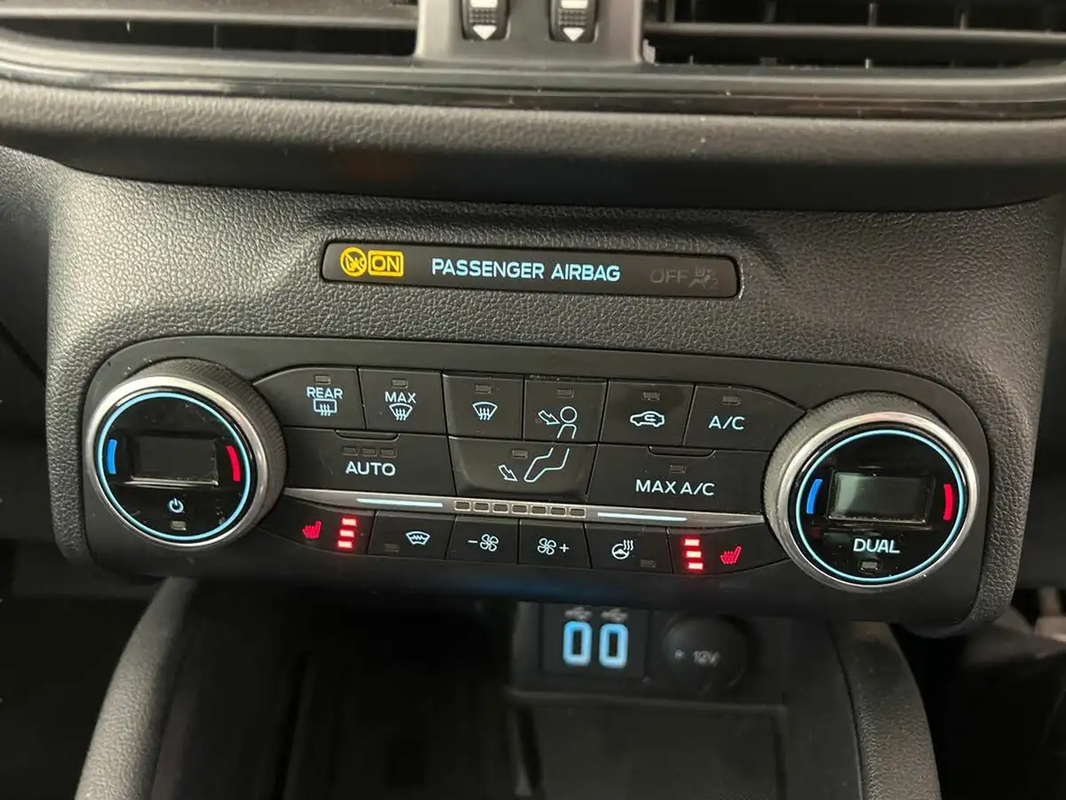 2021-ford-kuga-15-st-line-x-edition-big-13