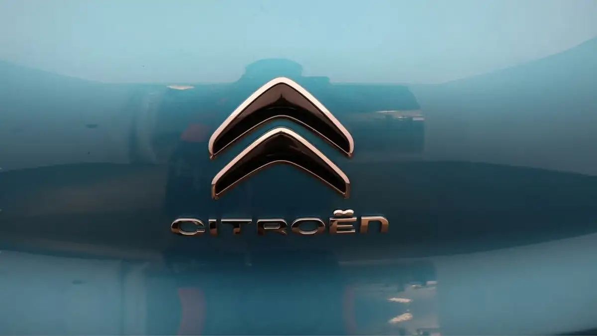 2023-citroen-c3-12-puretech-shine-plus-110ps-ss-eat6-big-20