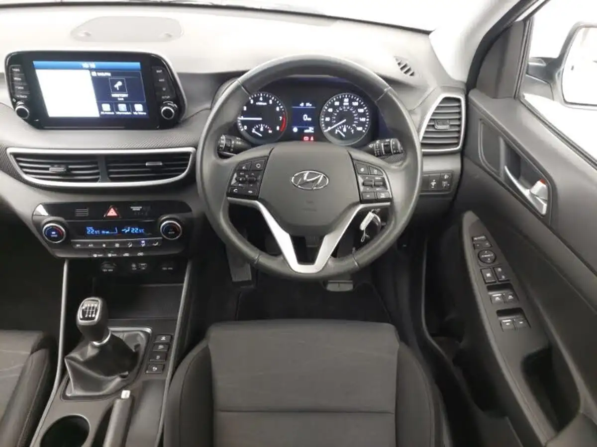 2020-hyundai-tucson-16-gdi-se-nav-big-6