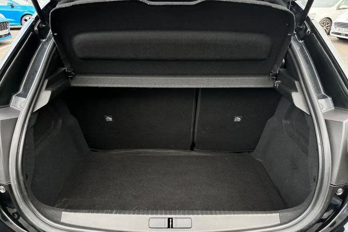 2022-vauxhall-corsa-12i-gs-line-big-20