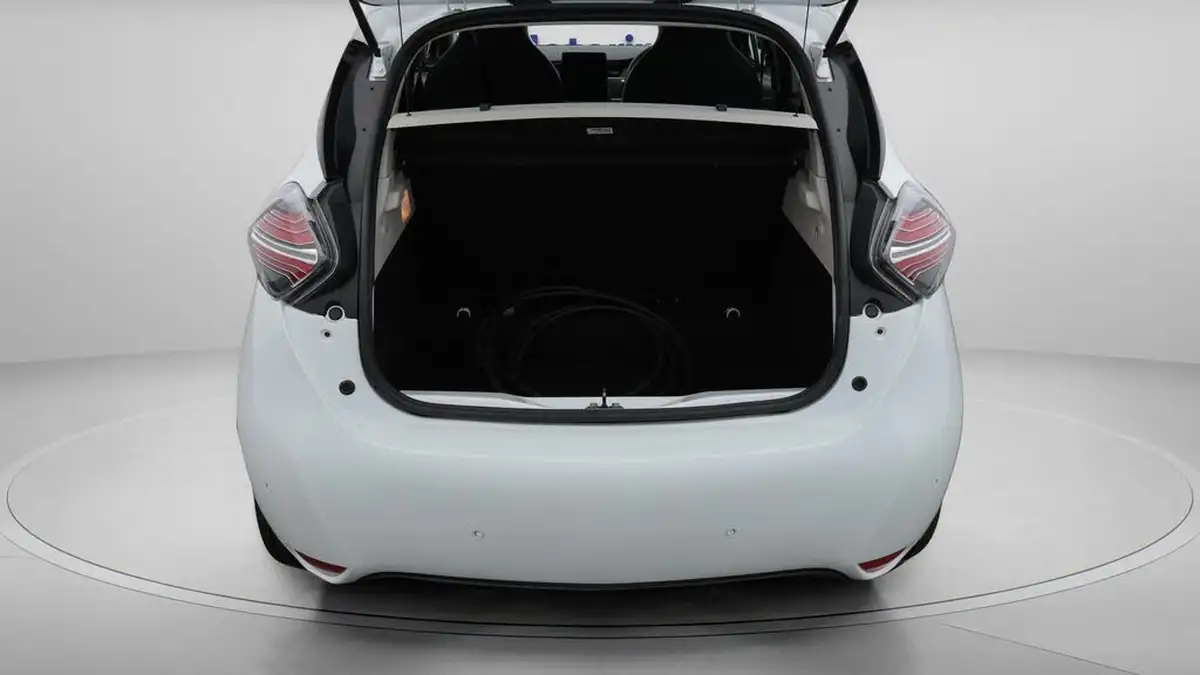 2021-renault-zoe-e-i-gt-line-big-17
