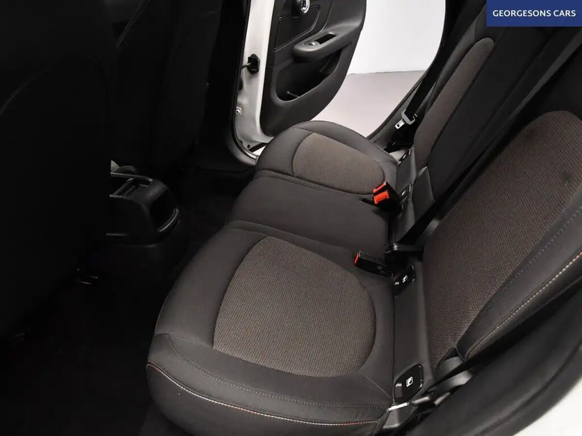 2019-mini-countryman-15-cooper-classic-big-15