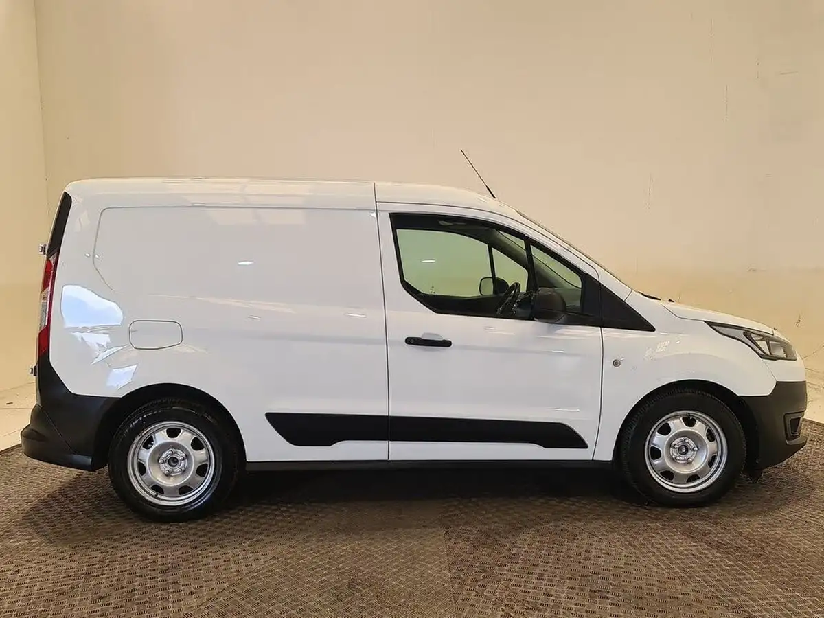 2022-ford-transit-connect-big-27