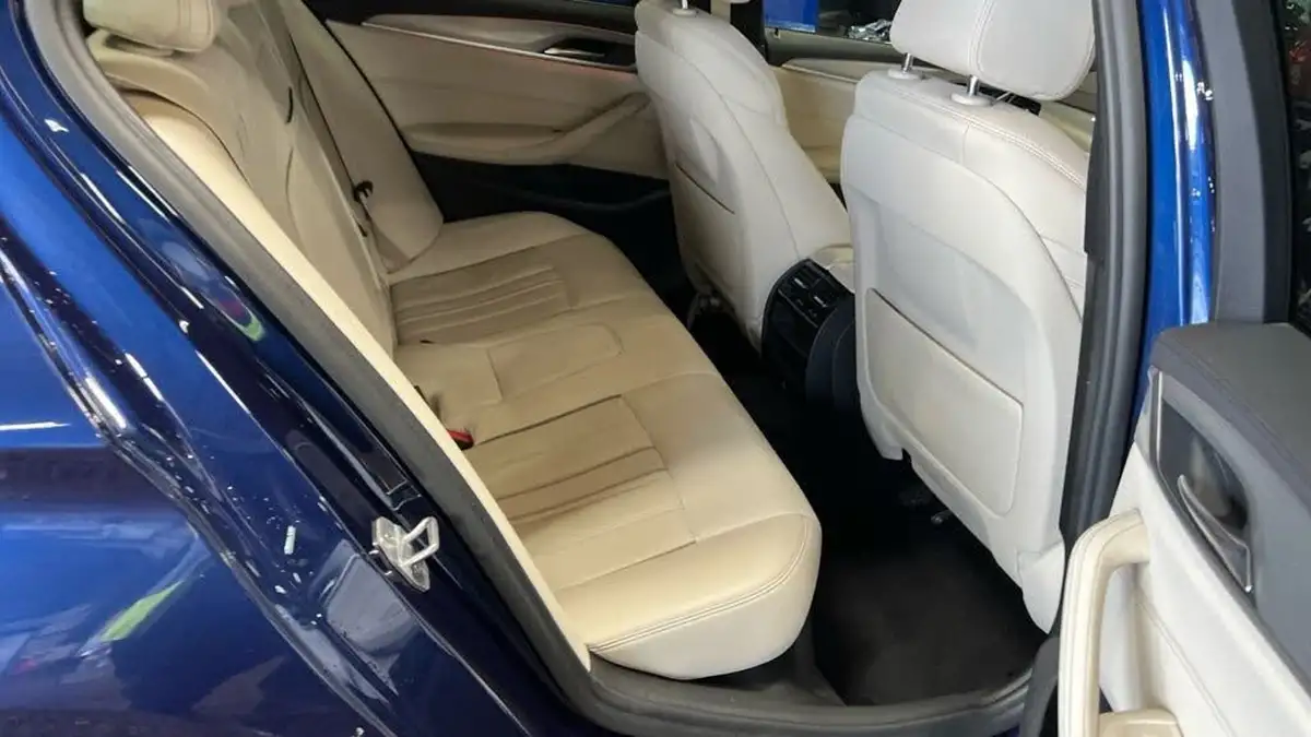 2019-bmw-5-series-20-520i-m-sport-plus-pack-saloon-4d-big-6