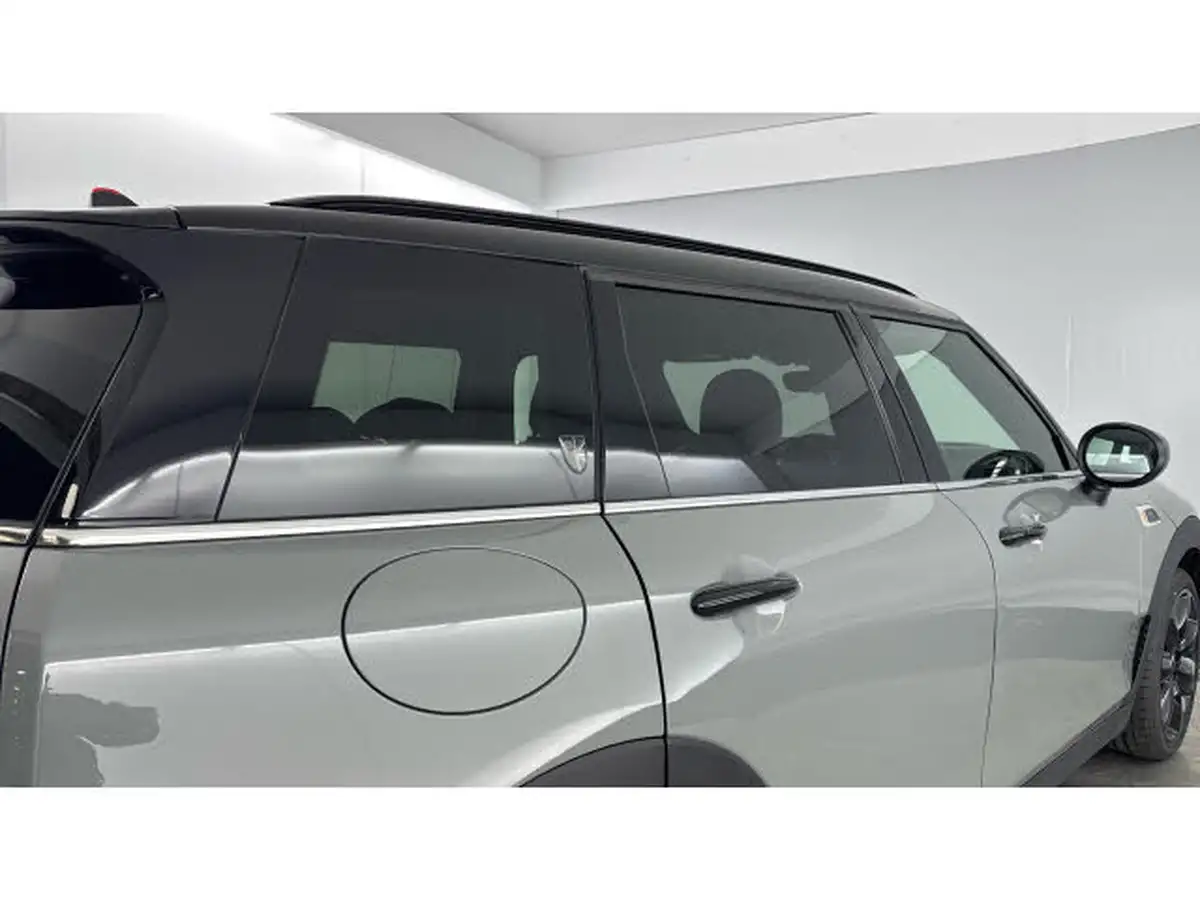 2021-mini-clubman-15-cooper-exclusive-auto-big-24