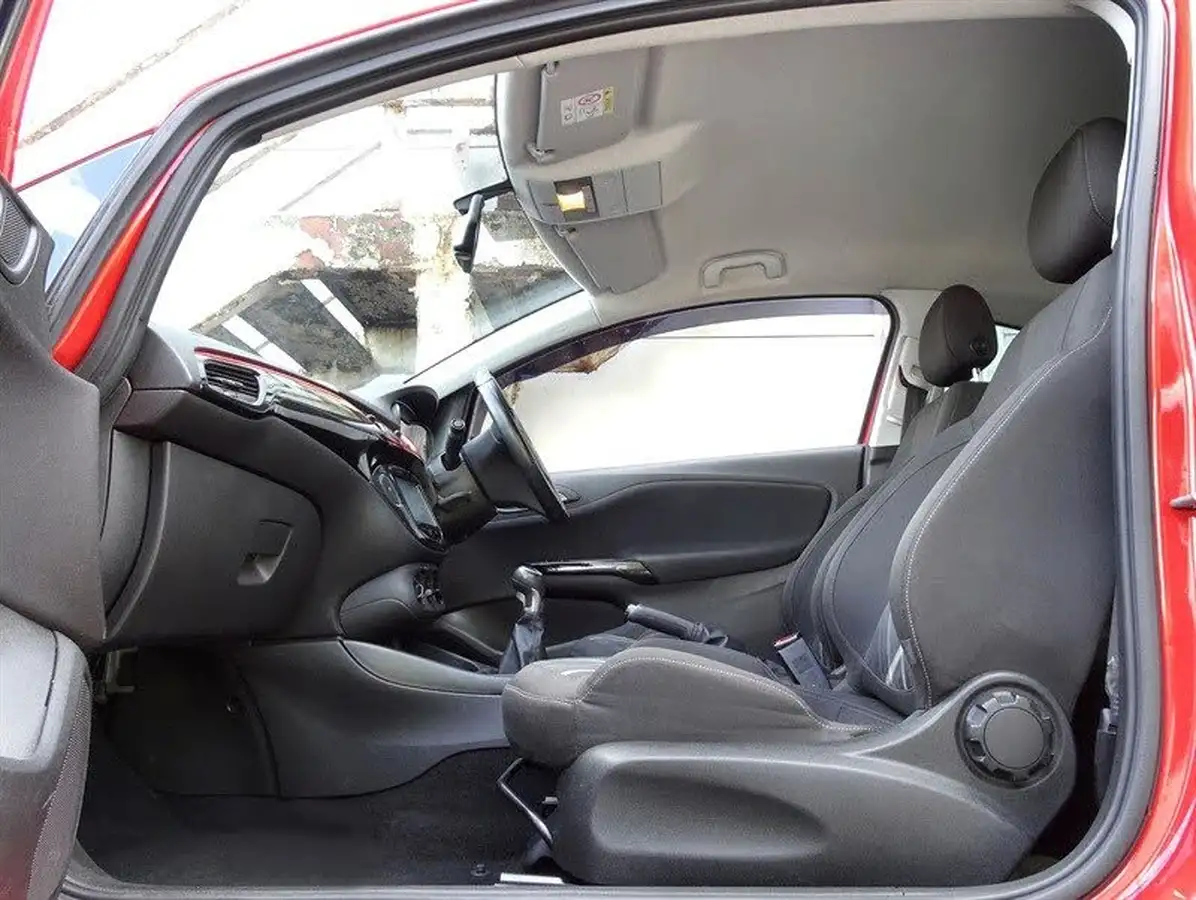 2015-vauxhall-corsa-12-limited-edition-3d-big-11