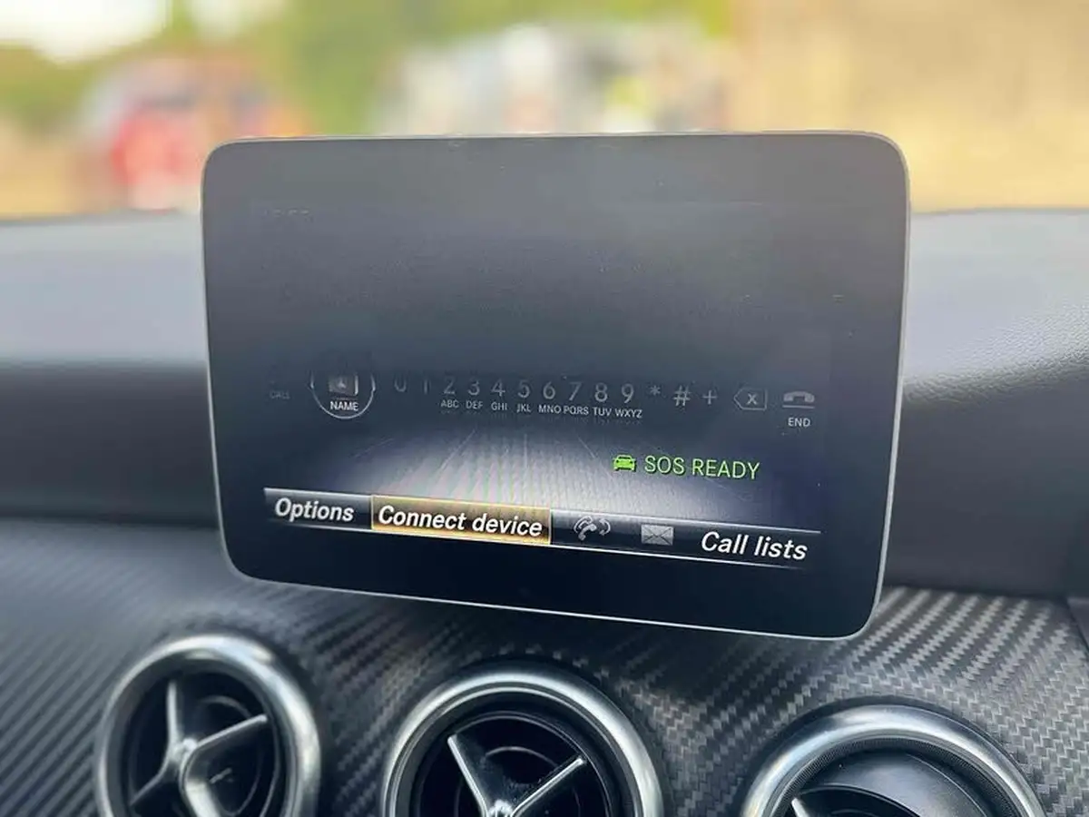 2018-mercedes-benz-a-class-16-a200-amg-line-executivess-7g-dct-big-30