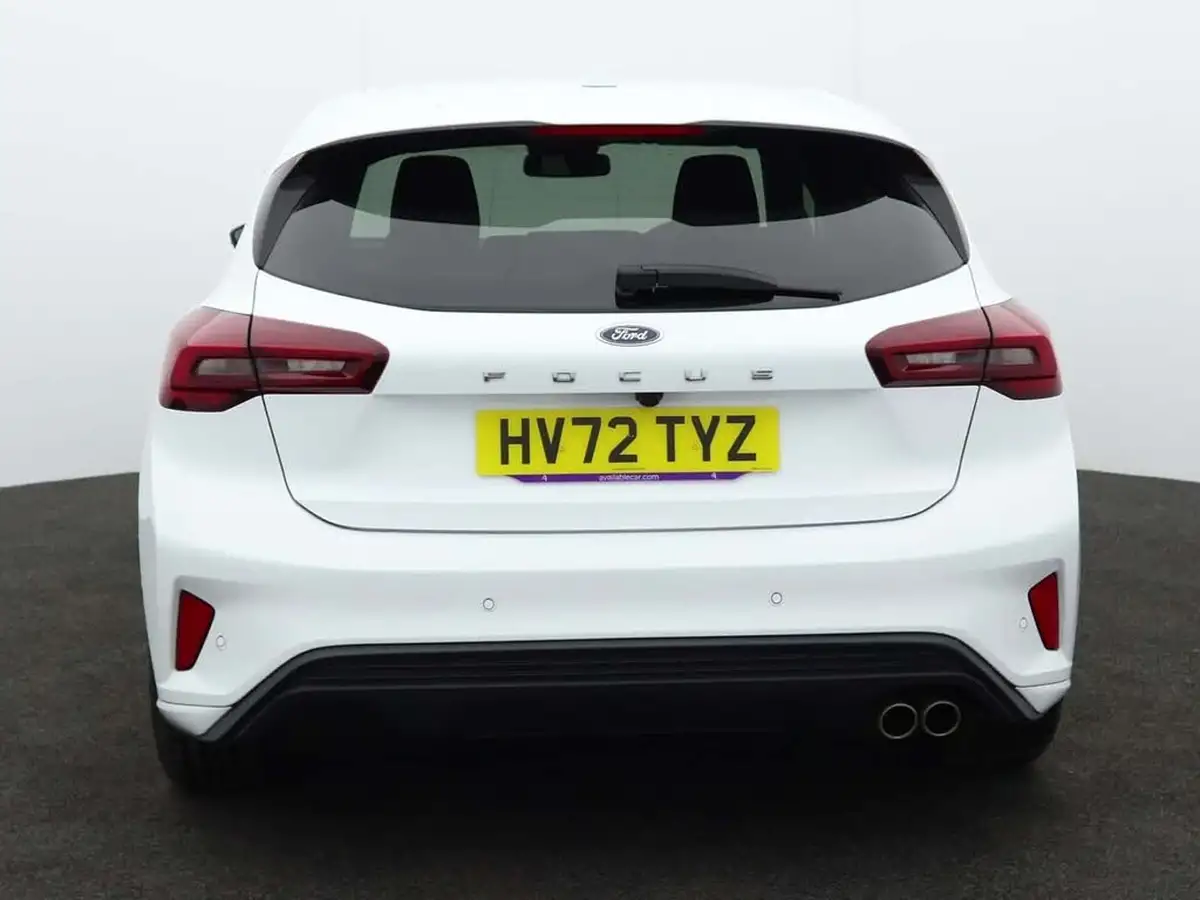 2022-ford-focus-10t-st-line-style-125ps-hatchback-big-3