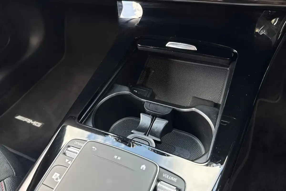 2022-mercedes-benz-a-class-13-a180-amg-line-executive-hatchback-5d-7g-dct-big-52
