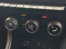2022-renault-captur-10-tce-iconic-edition-small-14