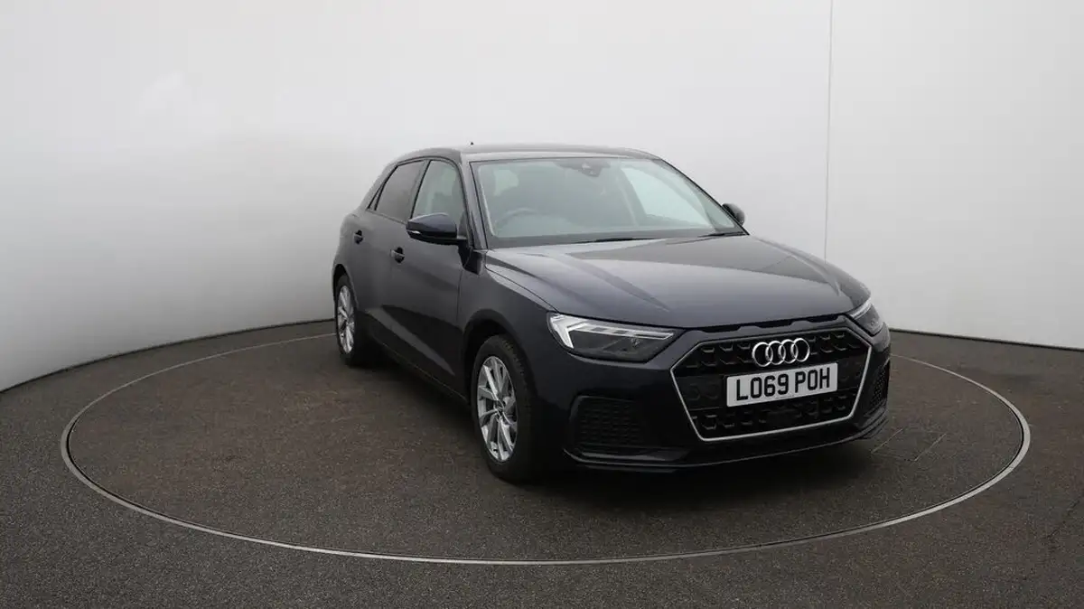 2019-audi-a1-10-25-tfsi-sport-s-tronic-big-42