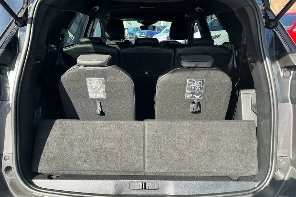2022-peugeot-5008-suv-15-bluehdi-gt-eat8-big-20