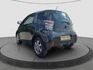 2009-toyota-iq-10-2-small-10