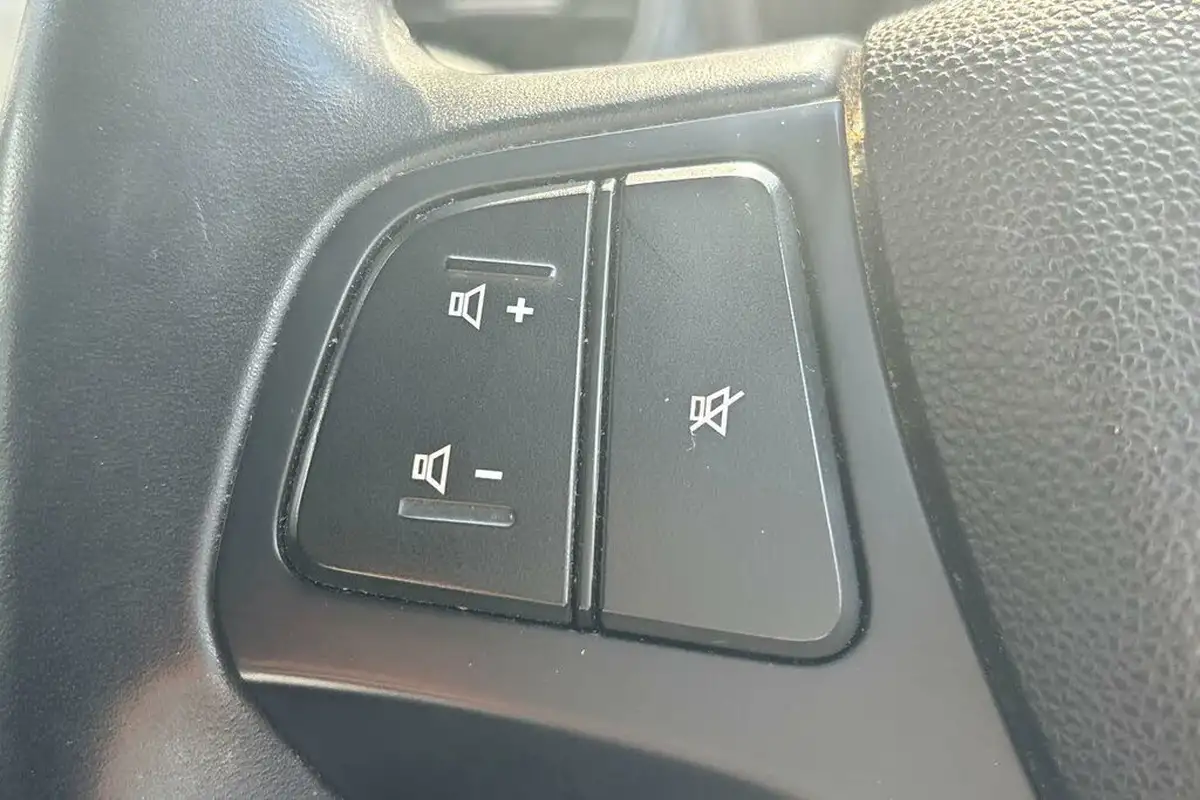 2018-hyundai-i10-12-premium-se-auto-big-35