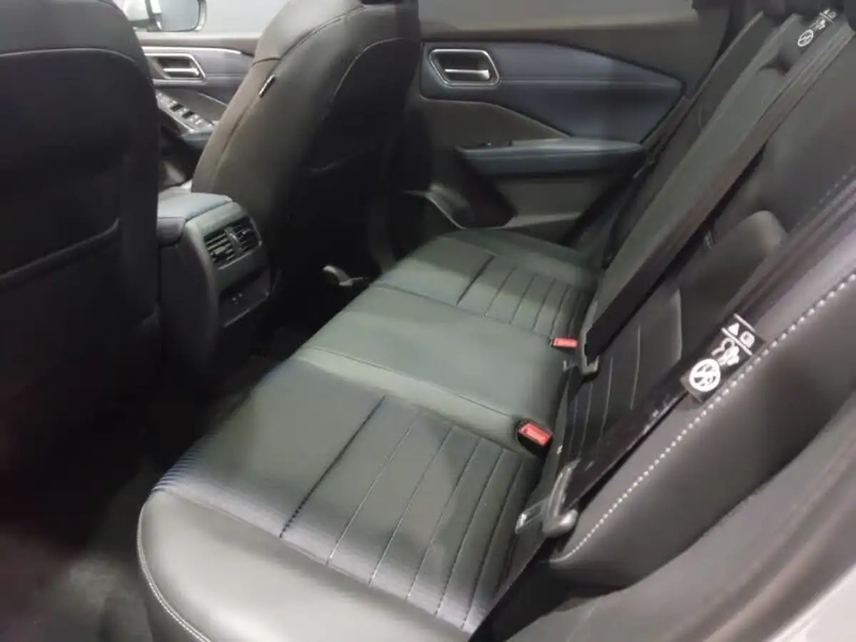 2022-nissan-qashqai-13-dig-t-tekna-140ps-big-5