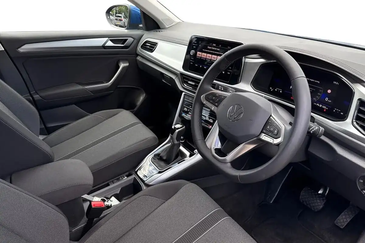 2024-volkswagen-t-roc-15-tsi-match-dsg-big-12