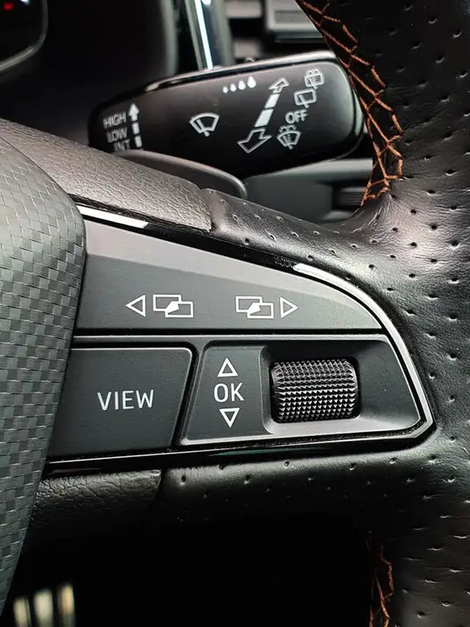 2020-seat-cupra-ateca-20-tsi-300ps-comfort-sound-pack-big-39