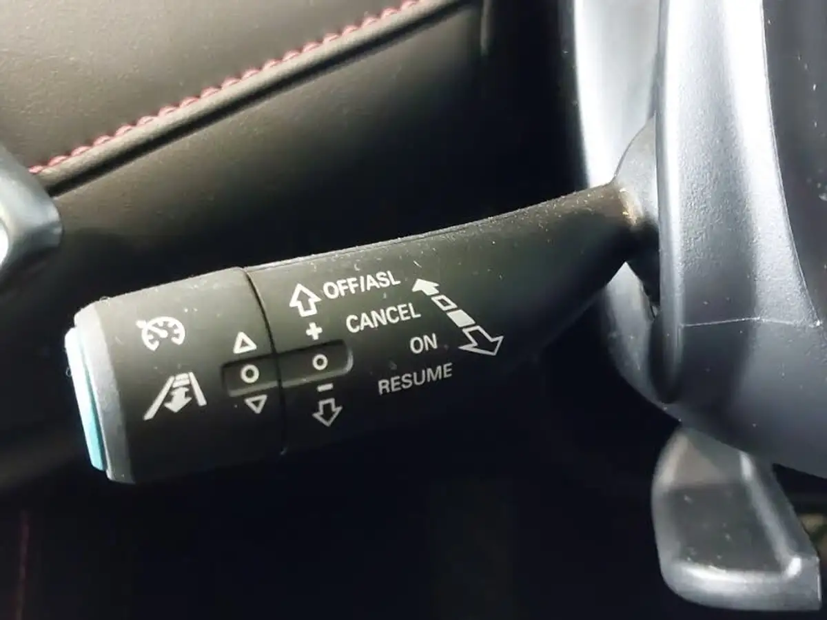 2023-mg-hs-15t-gdi-trophy-258ps-plug-in-hybrid-auto-big-15