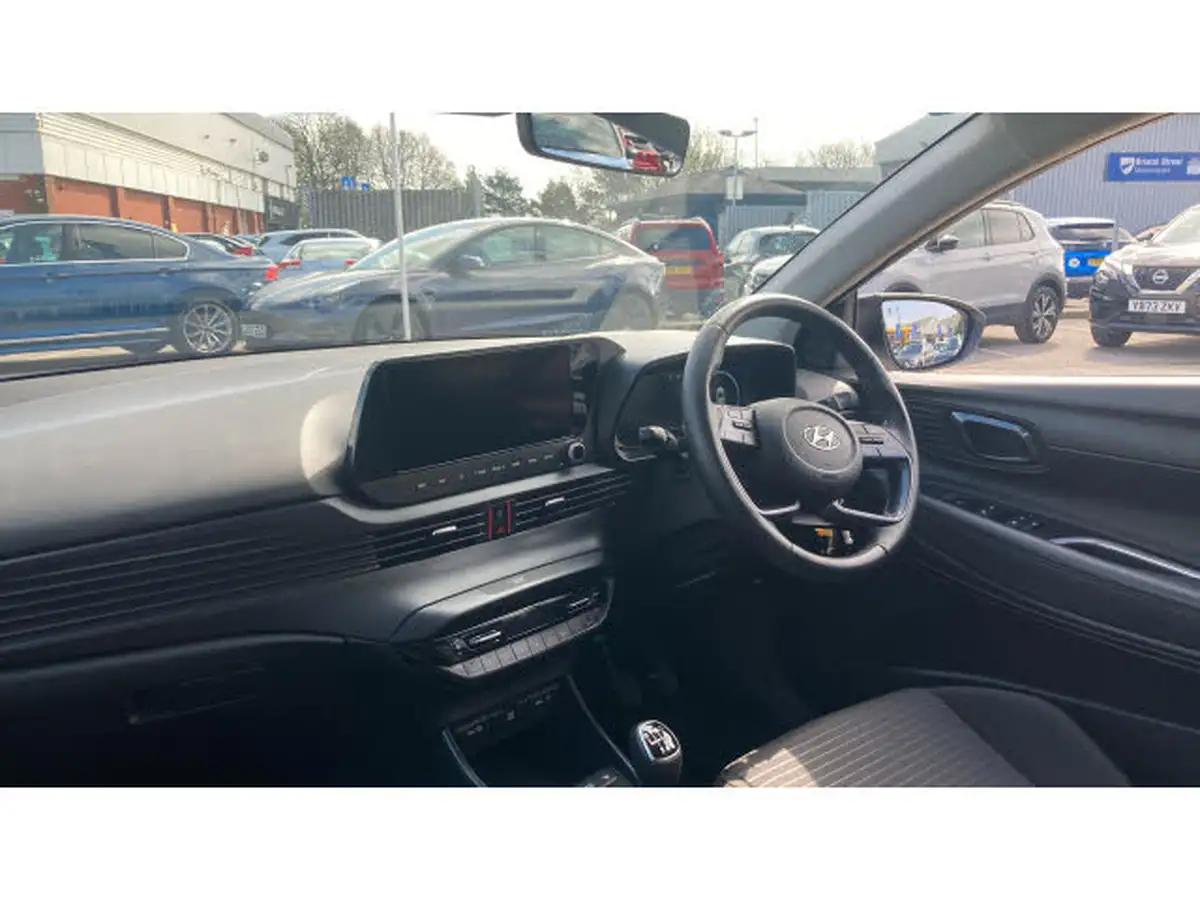 2022-hyundai-i20-10-t-gdi-premium-eclutch-imt-big-8