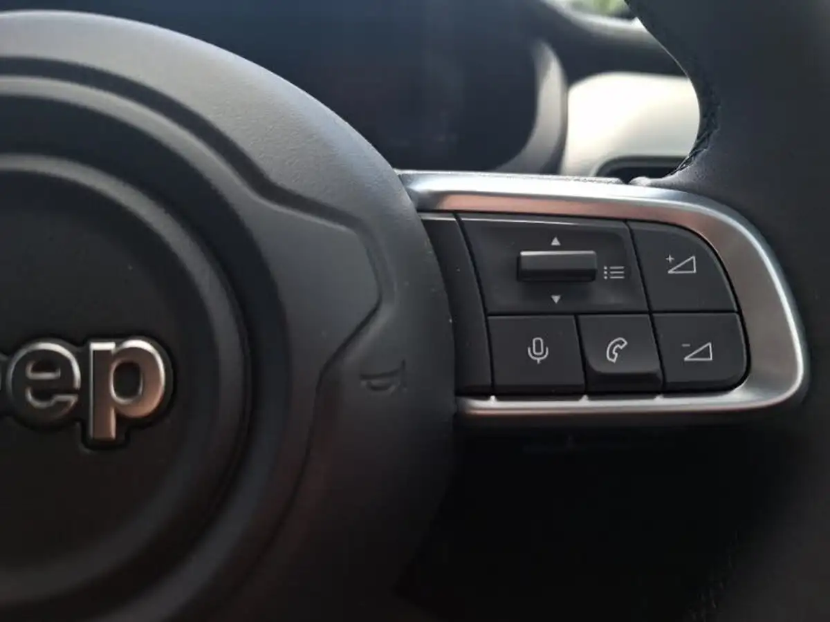 2025-jeep-avenger-12-gse-summit-big-12
