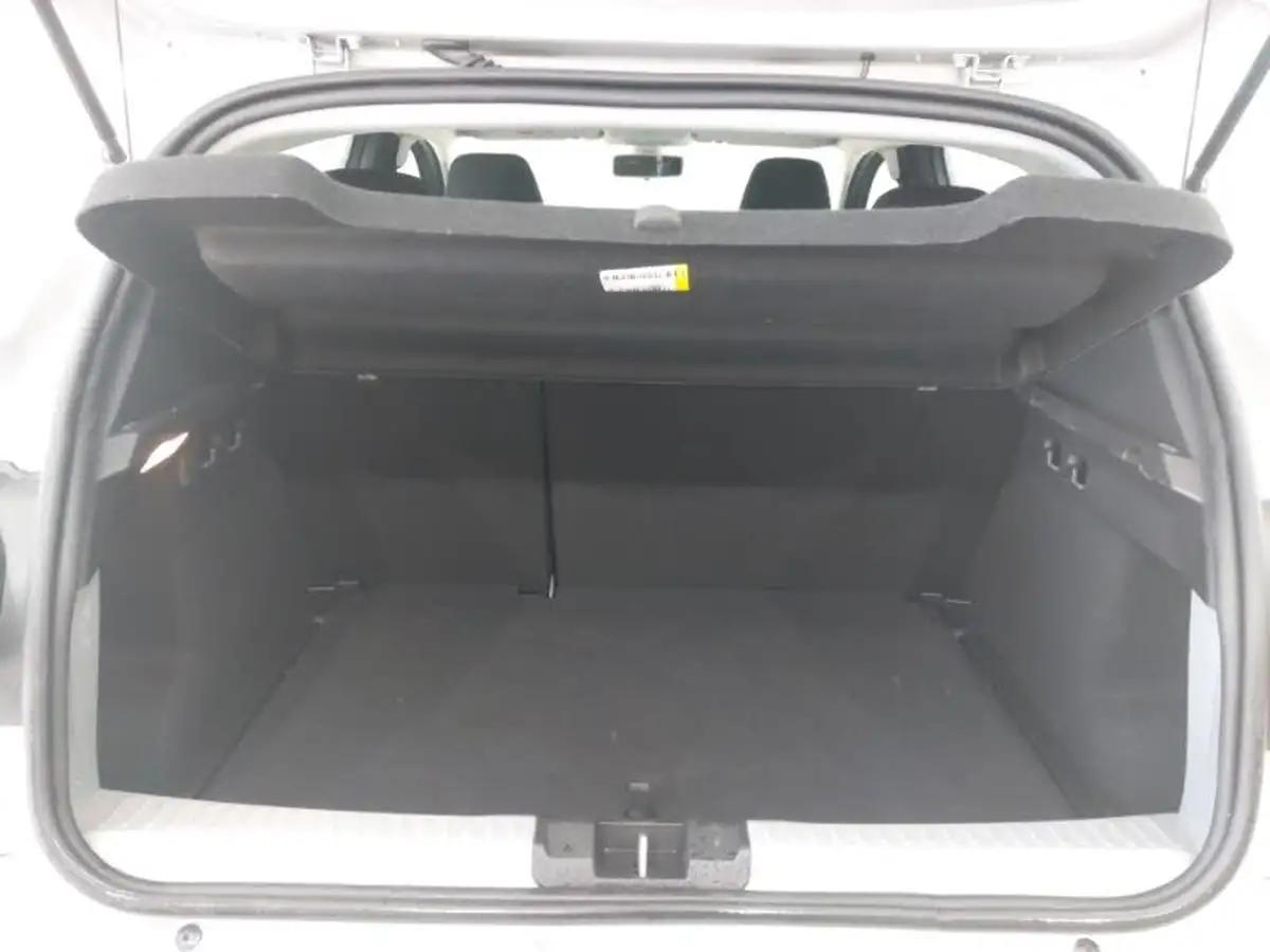 2024-dacia-sandero-stepway-10-tce-extreme-90bhp-big-7