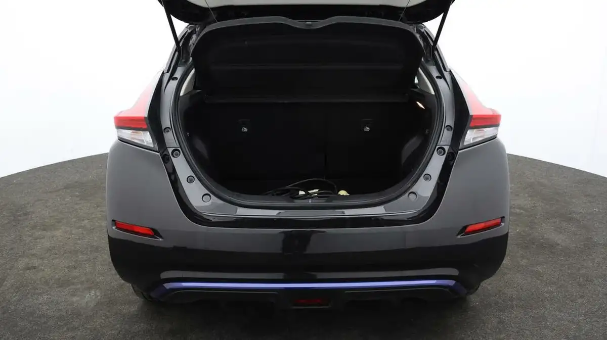 2021-nissan-leaf-e-acenta-big-17