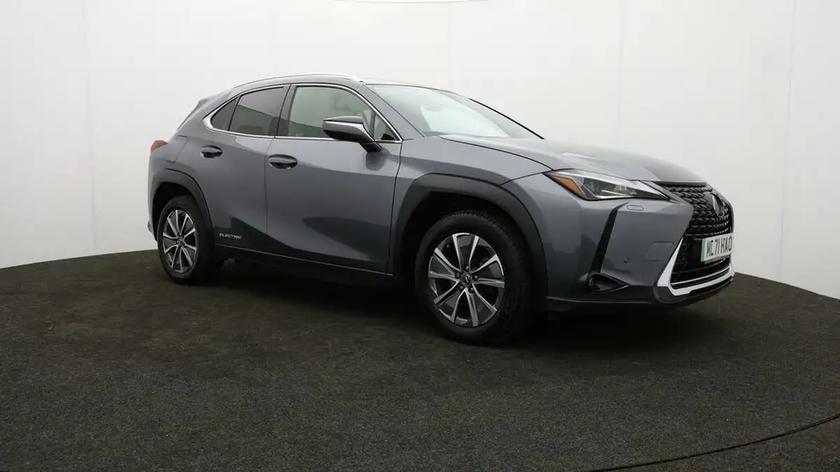 2021-lexus-ux-300e-e-ux-big-44