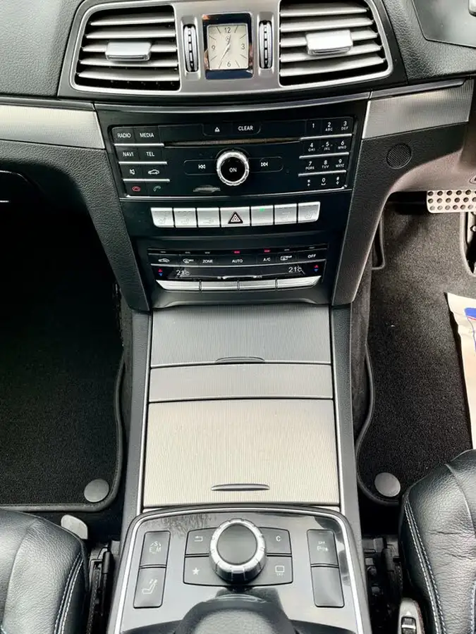 2016-mercedes-benz-e-class-21d-e220d-amg-line-edition-cabriolet-big-43