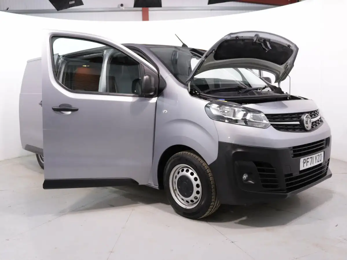 2022-vauxhall-vivaro-15td-2700-l1h1-dynamic-120pseu6d-big-36