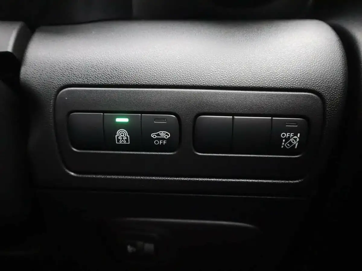 2022-citroen-c3-aircross-12-puretech-c-series-edition-big-32