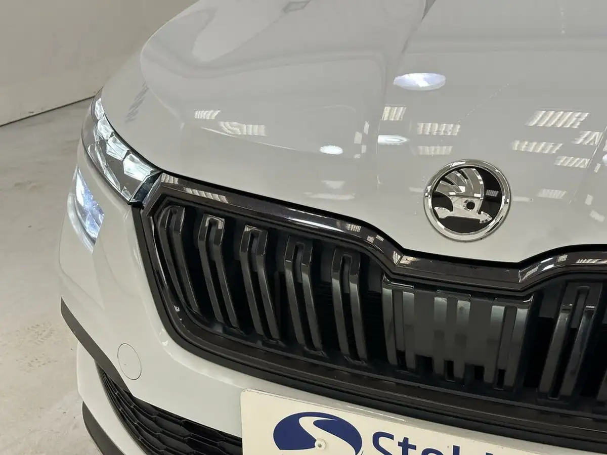 2021-skoda-kamiq-10-tsi-monte-carlo-109ps-dsg-big-5